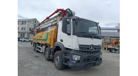 Автобетононасос XCMG HB62V
