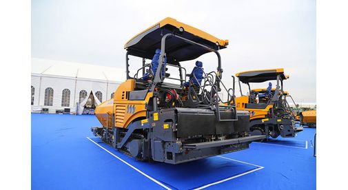 Асфальтоукладчик XCMG RP405 (3) Асфальтоукладчик XCMG RP405