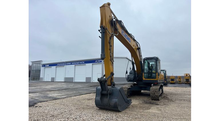 Экскаватор XCMG XE370CA Экскаватор XCMG XE225DN